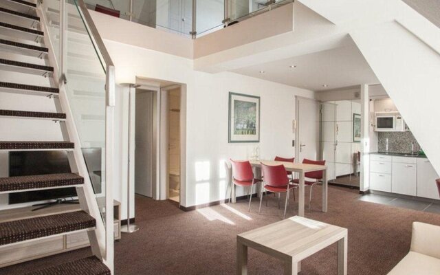 EMA House Hotel Suites
