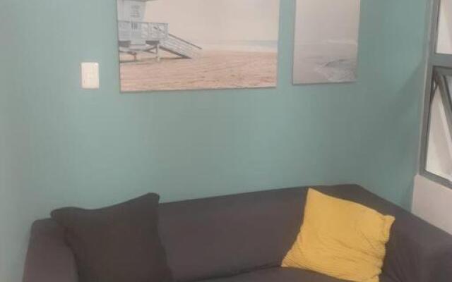 1er piso, 3 Habitaciones, parqueo privado, Wifi, netflix