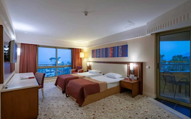 Mövenpick Resort Antalya Tekirova