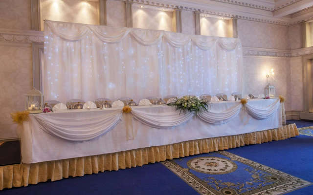 Newgrange Hotel