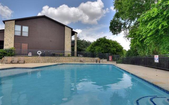 Condo de Comal CW C101