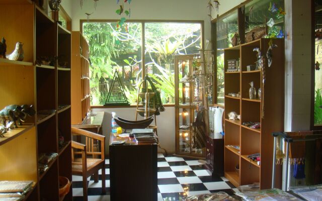 Cempaka Belimbing Villas