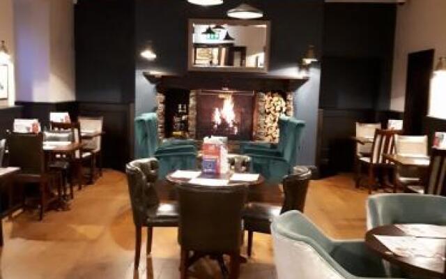 The George Hotel