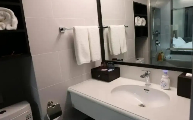 Dalian Royal Hotel