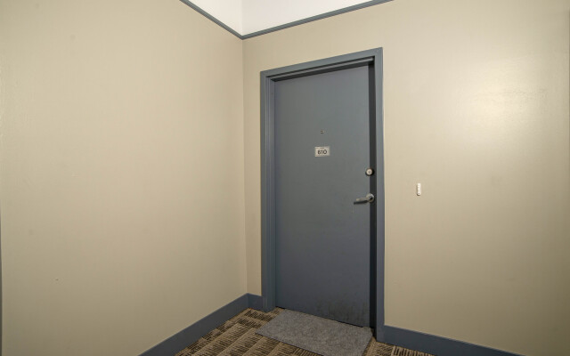 Downtown Denver 2BR Apartment - Open Plan Living!