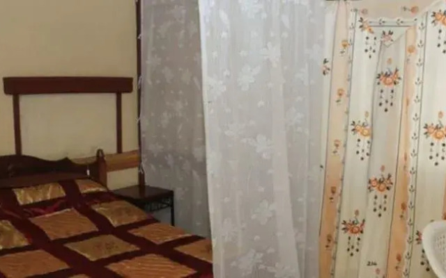 Maina Highway Hotel