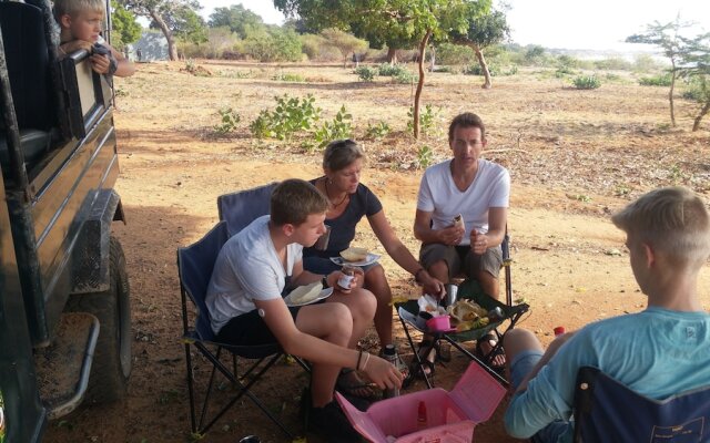 Yala Big Game Drive with Heina Eco Team