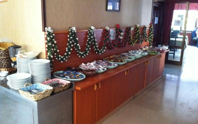 Oasis Otel