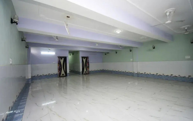 SPOT ON 44384 Hotel Amit