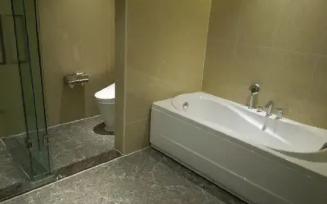 Fengshan International Hotel