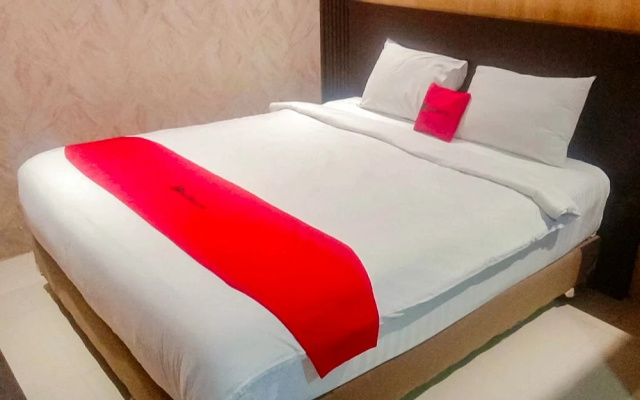 RedDoorz Syariah @ Hotel Muhammadiah Padang Panjang – Guest Rooms – Padang Panjang