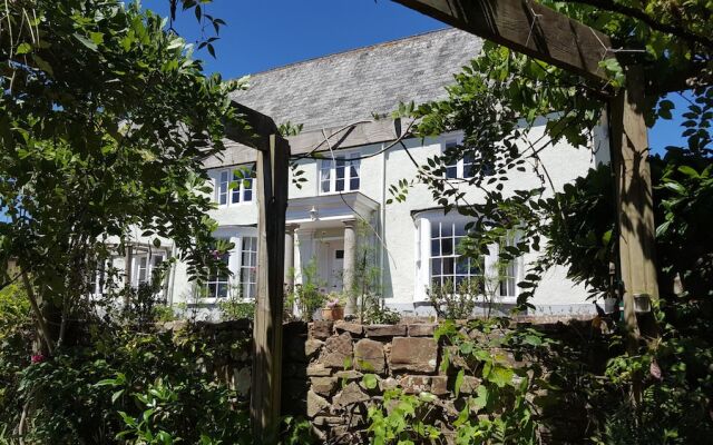 Lowerfield House