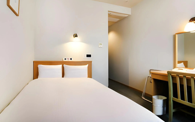 Island Hotel