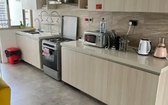 Lux Suites Vesta Gardens Apartments
