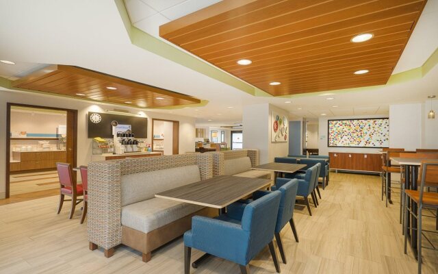 Holiday Inn Express Bloomsburg by IHG