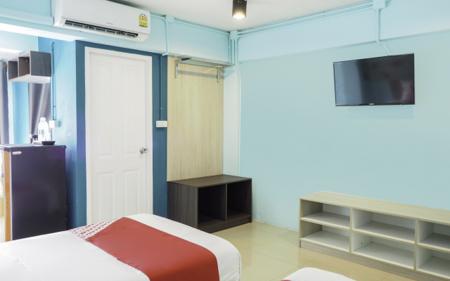 OYO 983 The Private Hotel