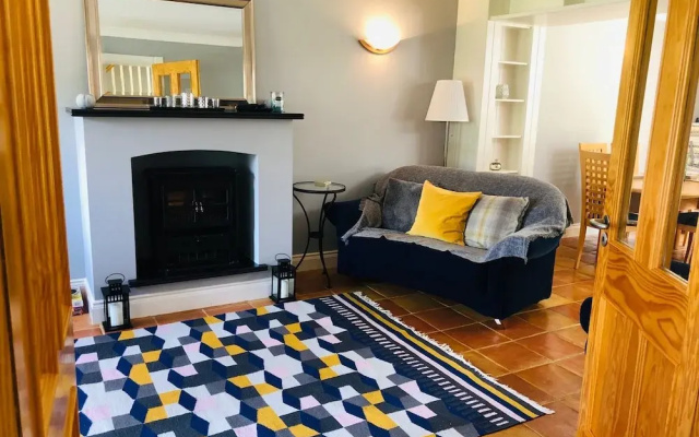 3 Bedroomed Home Just 15 Mins Walk From Kenmare Town