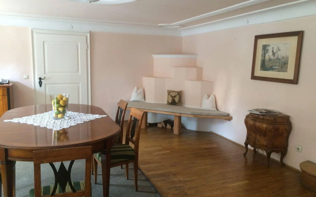 Der Schlosswirt zu Anif - Biedermeier-Hotel und Restaurant