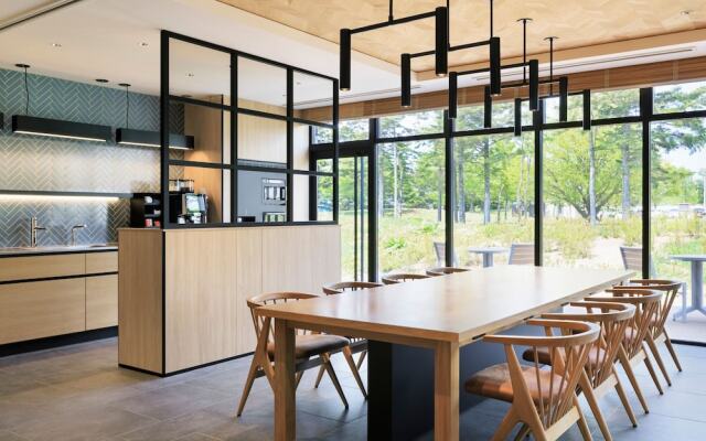 Fairfield By Marriott Hokkaido Naganuma