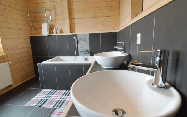 Sumptuous Chalet in Septon with Sauna & Hot Tub