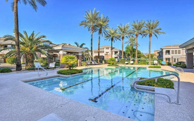 Pool, Balcony & Golf Course Views: Scottsdale Gem