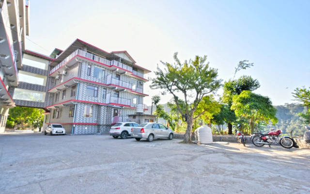 Hotel Pine View - Hotel In Dharamshala