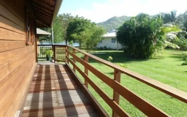 Moorea Surf Bed and Breakfast