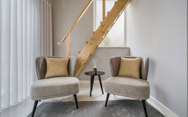 Comendador 1895 Apartments