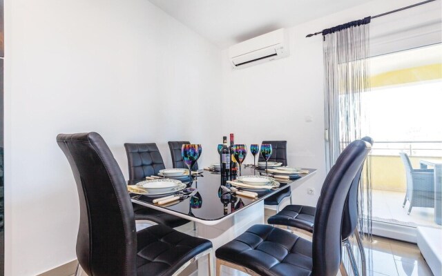 Beautiful Home in Crikvenica With Wifi and 6 Bedrooms
