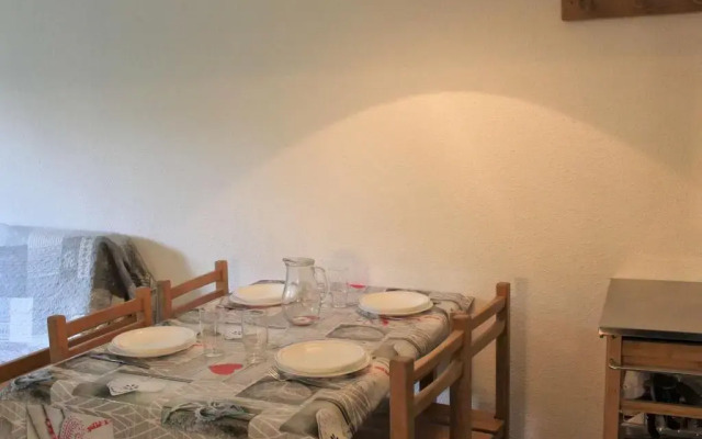 Appartement Vars, 1 pièce, 4 personnes - FR-1-330B-155