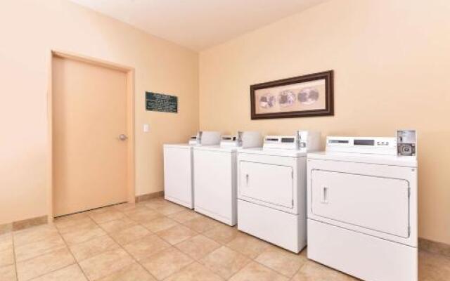 Best Western Plus Kalispell/Glacier Park West Hotel & Suites