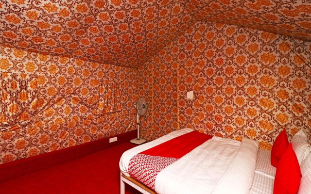 Yoyo Moonlight By OYO Rooms