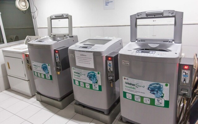 Sukhumvit 52 Near BTS On Nut Apartment