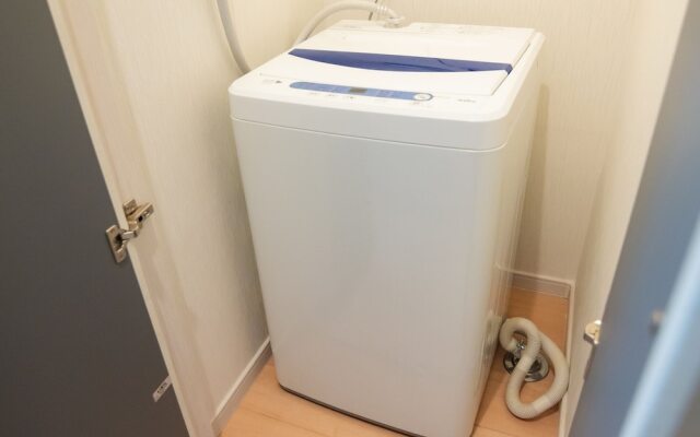 Convertel Higashi-Magome House