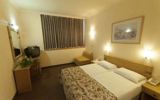 Inbar Hotel