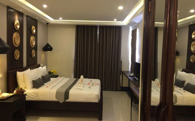 Hotel Five.S
