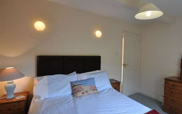 Siesta Chalet, BRIDPORT