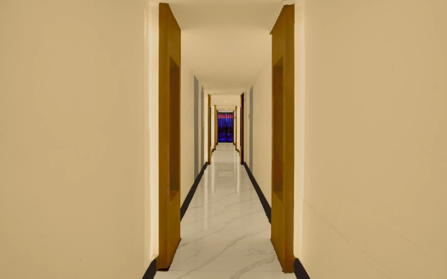 Collection O Lodha Experia Mall Dombiwali Formerly RR Suites