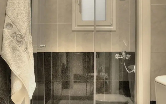 Downtown Glyfada Smart Apartment