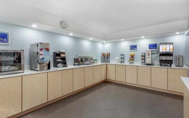 Best Western Palm Beach Lakes