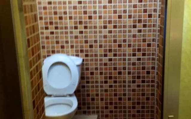 Win Backpacker Hostel