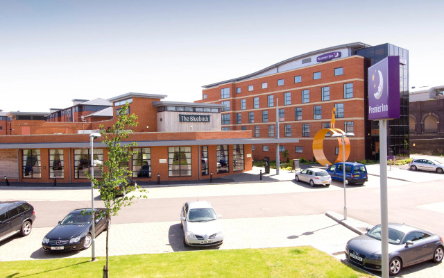 Premier Inn Wolverhampton City Centre