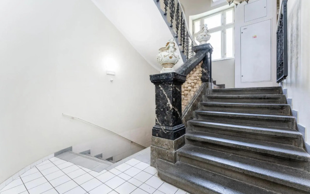 Get Prague Flat Stepanska