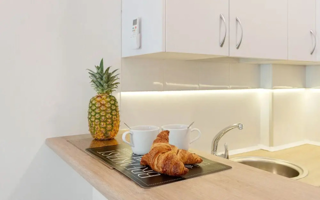 Alluring Apartment in Malaga Downtown