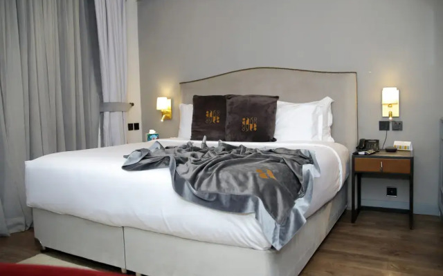 Ambiance Boutique Art Hotel Lahore