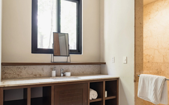 Loretta Jungle Penthouse | Beach Club | Puerta Azul