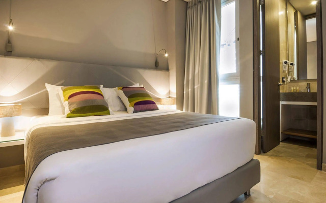 OZ Hotel