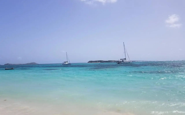 Villa Orient Bay