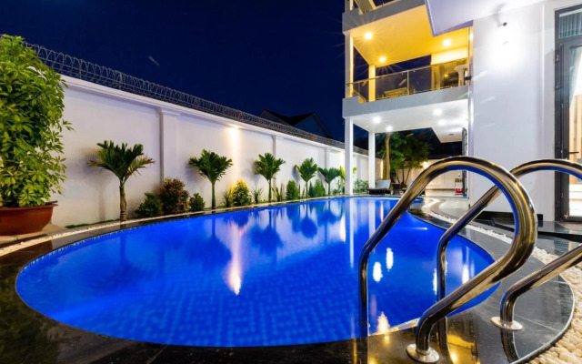 Palm Villa 29 (Luxury)