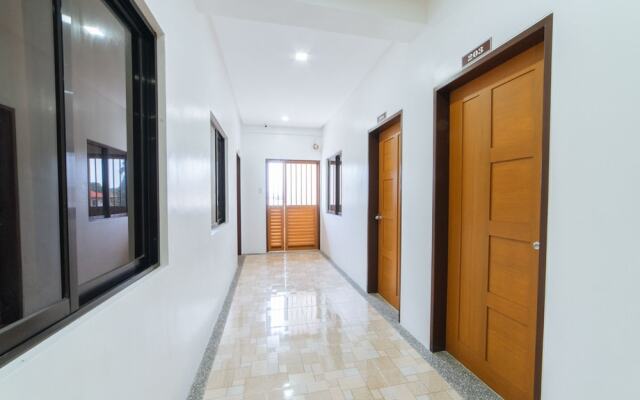 RedDoorz Plus @ JNV Dream Hotel Subic Zambales
